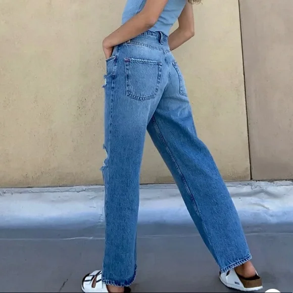 URBAN OUTFITTERS BDG HIGH RISE VINTAGE STRAIGHT JEANS - Picture 1 of 9